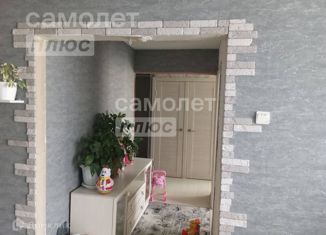 Продам двухкомнатную квартиру, 41 м2, рабочий посёлок Ильиногорск, улица Угарова, 18