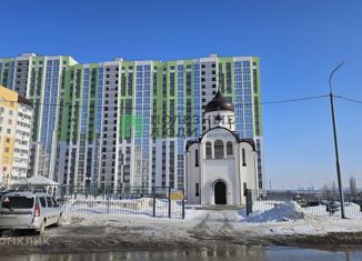 Продается двухкомнатная квартира, 67 м2, Саратовская область, улица имени Академика Н.Н. Семёнова, 17
