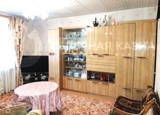 Продаю 5-ком. квартиру, 96.5 м2, Екатеринбург, Армавирская улица, 17, Армавирская улица