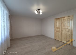 Двухкомнатная квартира на продажу, 63.2 м2, Железногорск, Поселковый проезд, 6