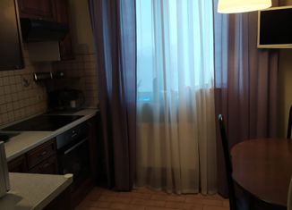 Продается 1-ком. квартира, 38 м2, Москва, улица Свободы, 63к1, метро Сходненская