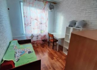 Продам 4-комнатную квартиру, 62 м2, Керчь, Вокзальное шоссе, 49