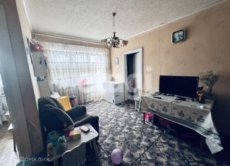 Продам трехкомнатную квартиру, 54.2 м2, Белгородская область, улица Павла Ющенко, 118