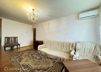 Продается двухкомнатная квартира, 48 м2, Нальчик, улица Калинина, 258А, район Александровка