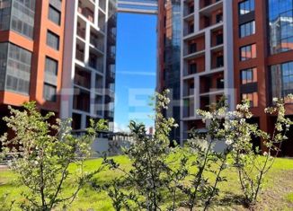 Продам 2-ком. квартиру, 64 м2, Санкт-Петербург, Белоостровская улица, 9, метро Лесная