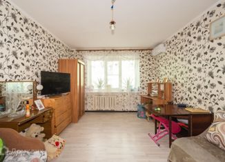 Продам 3-ком. квартиру, 88 м2, Ростовская область, Извилистая улица, 8