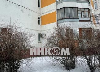 Продаю 3-комнатную квартиру, 83.8 м2, Москва, улица Генерала Белобородова, 12, метро Митино