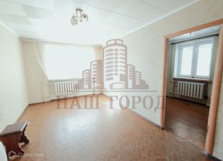 Продаю 2-ком. квартиру, 47 м2, Феодосия, бульвар Старшинова, 4