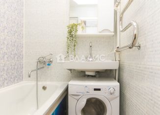 Продам двухкомнатную квартиру, 44.2 м2, Балаково, улица Ленина, 95