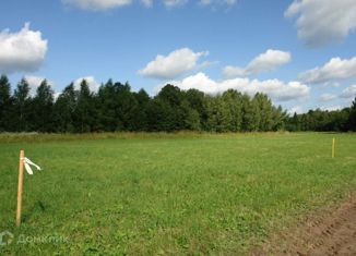 Продаю участок, 12 сот., деревня Хатманово, Молодёжная улица