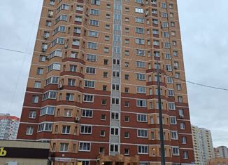 1-комнатная квартира на продажу, 42 м2, Липецк, улица И.В. Свиридова, 13