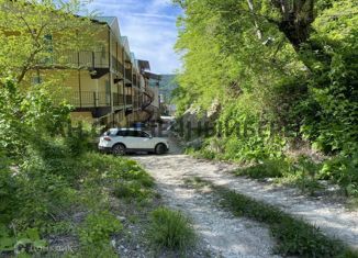 Продаю участок, 2 сот., поселок городского типа Новомихайловский, Октябрьский переулок, 19