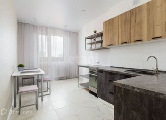 Продаю однокомнатную квартиру, 37 м2, Новосибирск, улица Виктора Уса, 1/1, метро Студенческая