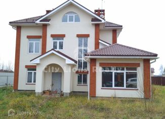 Продаю дом, 275 м2, деревня Уварово, улица Ирбис