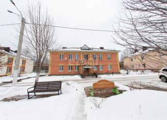 Продается 2-ком. квартира, 45.2 м2, Альметьевск, Советская улица, 187