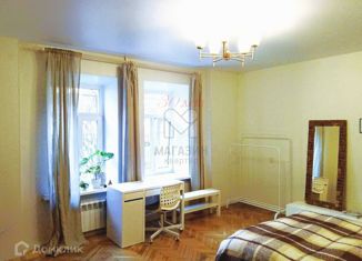 3-комнатная квартира на продажу, 88.5 м2, Санкт-Петербург, улица Декабристов, 19