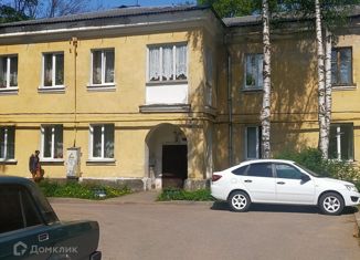 Продам комнату, 74.8 м2, городской посёлок Кузьмоловский, Ленинградское шоссе, 14