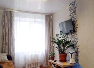 Продаю 2-комнатную квартиру, 50 м2, Бабаево, Железнодорожная улица, 16