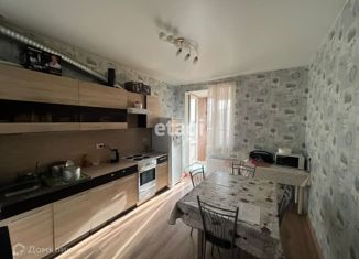 Продается двухкомнатная квартира, 66.2 м2, Санкт-Петербург, улица Есенина, 1к1, метро Озерки