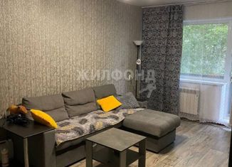 Продажа 2-ком. квартиры, 44 м2, Абакан, улица Володарского, 1