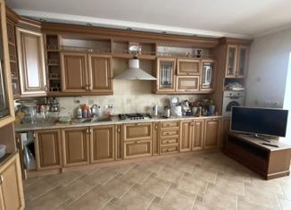 Продается 5-комнатная квартира, 154.8 м2, Ставрополь, улица 45-я Параллель, 2, микрорайон №30