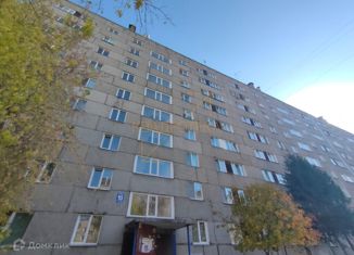Продам трехкомнатную квартиру, 54 м2, Новосибирск, улица Шмидта, 10, улица Шмидта