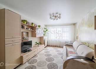 Продается трехкомнатная квартира, 62.3 м2, Новосибирск, Холодильная улица, 18, метро Гагаринская