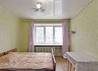Продам 1-комнатную квартиру, 16 м2, Киров, улица Мира, 44, Октябрьский район