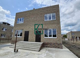 Таунхаус на продажу, 83.7 м2, поселок городского типа Ильский