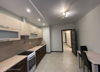 Продаю 2-ком. квартиру, 72 м2, Самара, улица Врубеля, 13, ЖК Ботанический