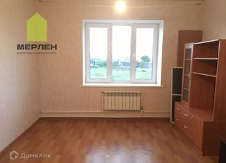 Продам 2-ком. квартиру, 47.7 м2, село Сабуровщино, село Сабуровщино, 87А