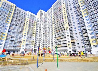 Продажа 3-ком. квартиры, 95.7 м2, Екатеринбург, улица Старых Большевиков, 3, метро Уралмаш