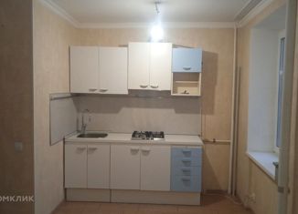 Продаю 2-ком. квартиру, 34.2 м2, Москва, улица Костякова, 17к2, улица Костякова