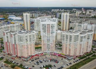 Продам 3-ком. квартиру, 83 м2, Екатеринбург, Шефская улица, 108, ЖК Калиновский