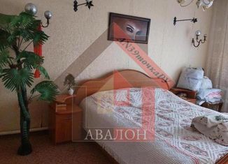 Продажа дома, 200 м2, поселок Липовка, улица Советской Армии, 3