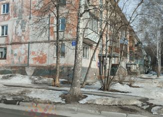 Сдается трехкомнатная квартира, 50 м2, Новосибирская область, Сызранская улица, 8