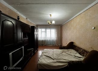 Продажа трехкомнатной квартиры, 61.6 м2, Майский, улица Гагарина, 16