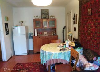 Продам 2-комнатную квартиру, 40.8 м2, Коркино, улица Карла Маркса, 14