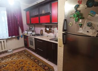 Продаю 4-ком. квартиру, 77.24 м2, Красноперекопск, улица Менделеева, 25