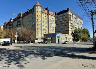 Продаю 3-ком. квартиру, 119.1 м2, Ессентуки, Октябрьская улица, 337/3