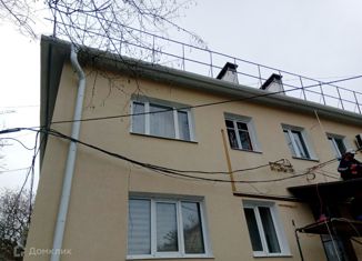 Продам 2-ком. квартиру, 30 м2, Симферополь, улица Глухова, 28, Железнодорожный район