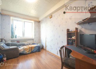 Продажа комнаты, 30 м2, Санкт-Петербург, улица Передовиков, 33к2, муниципальный округ Пороховые