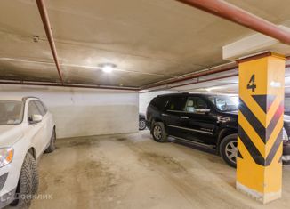 Продаю машиноместо, 17.3 м2, Екатеринбург, улица Карла Маркса, 20А, Октябрьский район