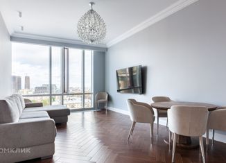 Продаю 4-комнатную квартиру, 150 м2, Москва, Мосфильмовская улица, 8, метро Парк Победы