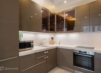 Продажа 1-ком. квартиры, 46.3 м2, рабочий поселок Маркова, квартал Стрижи, 8