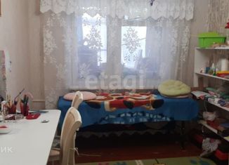 Продается 2-ком. квартира, 50.3 м2, Джанкой, Советская улица, 33