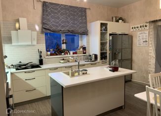 Продам дом, 317 м2, деревня Казанцево, улица Золотая Горка, 15