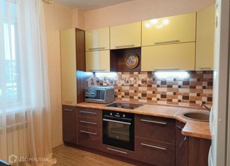 Продаю однокомнатную квартиру, 42 м2, Белгород, Садовая улица, 6