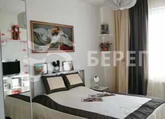 Сдается 2-ком. квартира, 45 м2, Санкт-Петербург, Верхне-Каменская улица, 5, метро Комендантский проспект