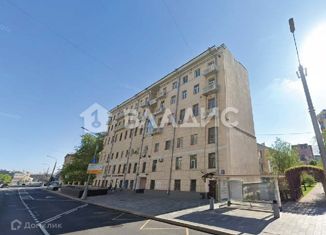 Продается трехкомнатная квартира, 62.7 м2, Москва, улица Большая Якиманка, 35с1, улица Большая Якиманка